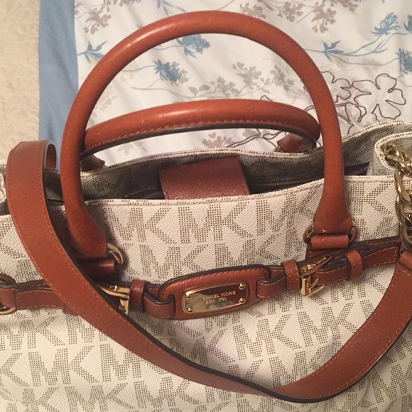 ▫️Michael Kors Handbag◻️Matching wallet available! - Picture 3 of 8